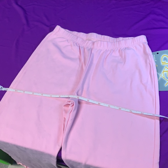 Girls Pink Crop Leggings. Yoga/Dance Pants NWT <3 - Picture 5 of 8